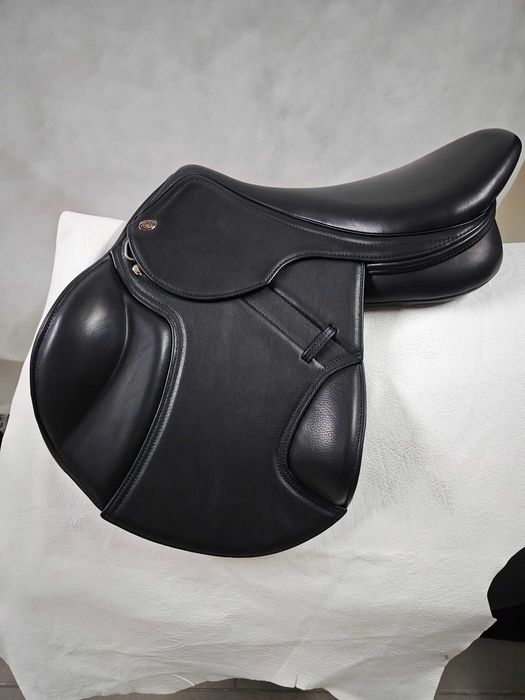 Siodło skokowe 17" Wersja lux nowe gwarancja