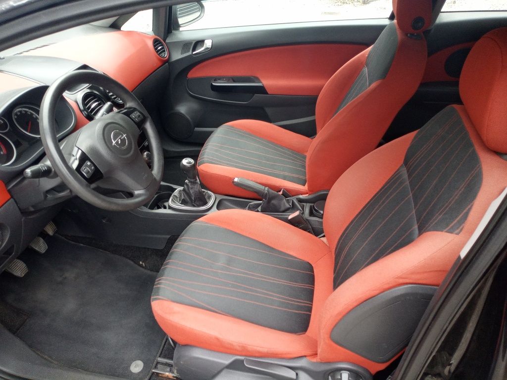 Opel Corsa 1,4 z Niemiec
