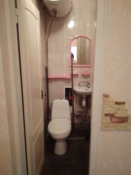 Пропоную  3-х. кімнатну квартиру в центрі, на  Галицькій  площі