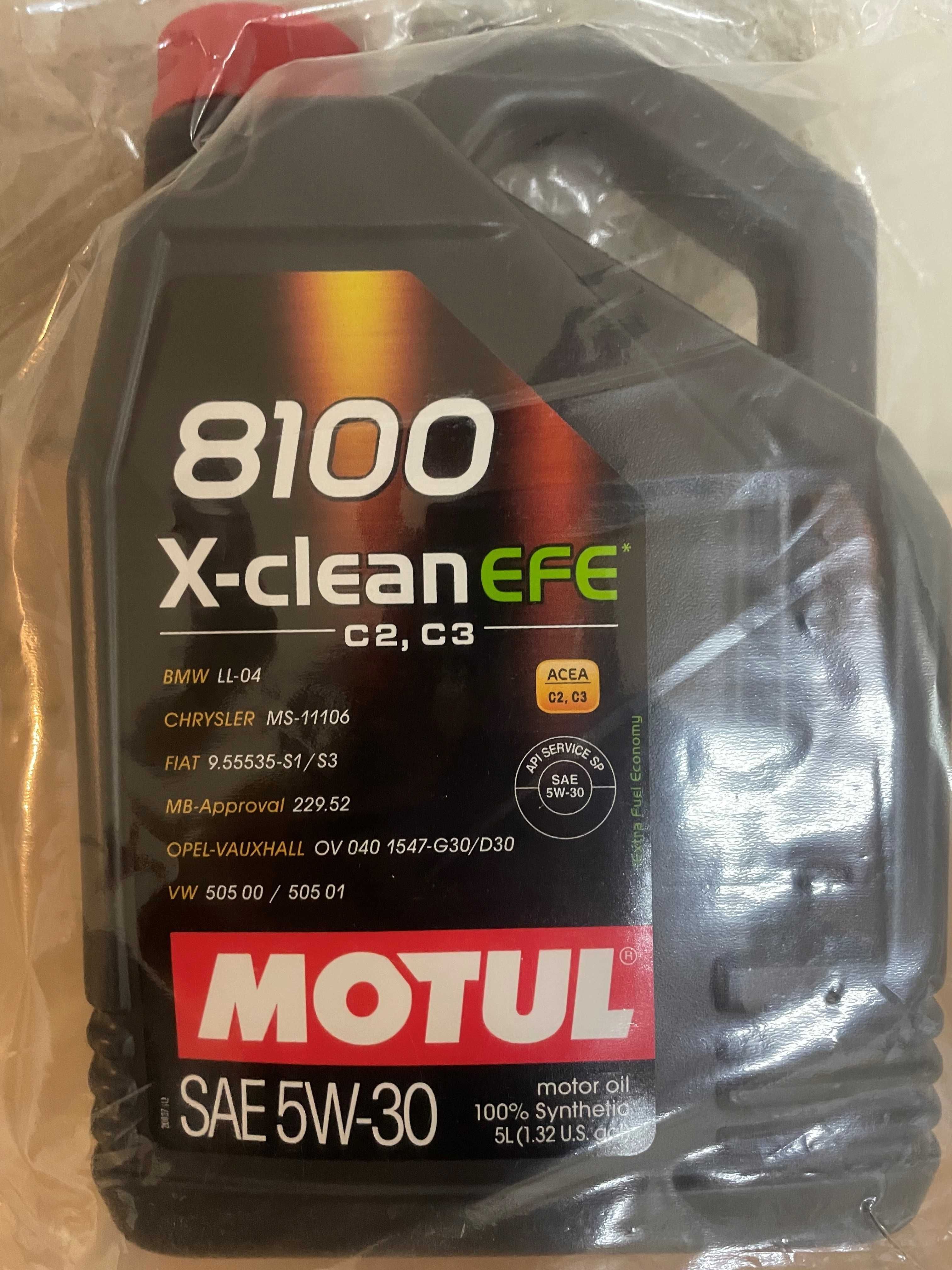 Óleo de motor MOTUL 5w30 5 litros