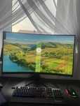 Monitor gemingowy