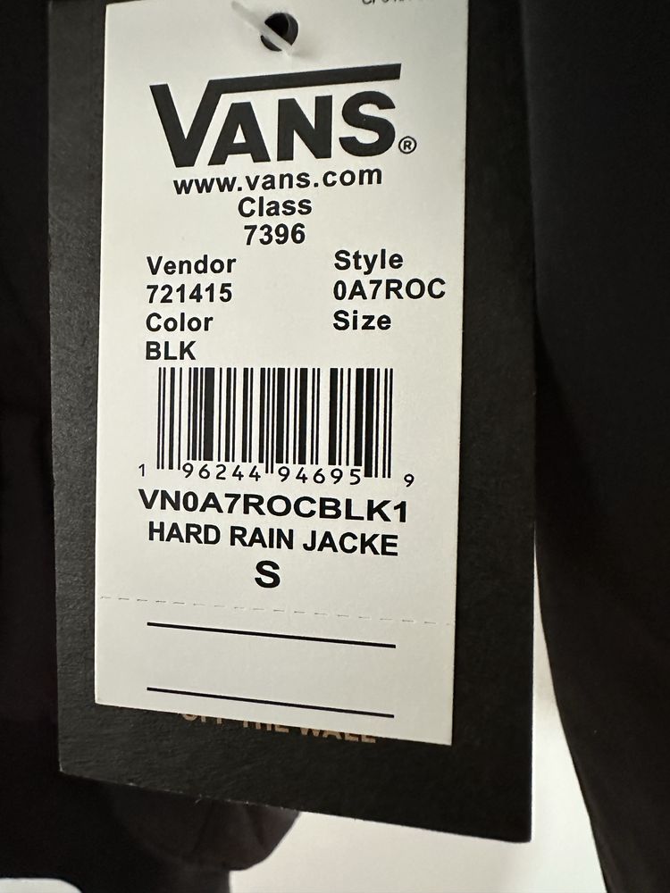 Blusao Vans azul veu e preto Vans S