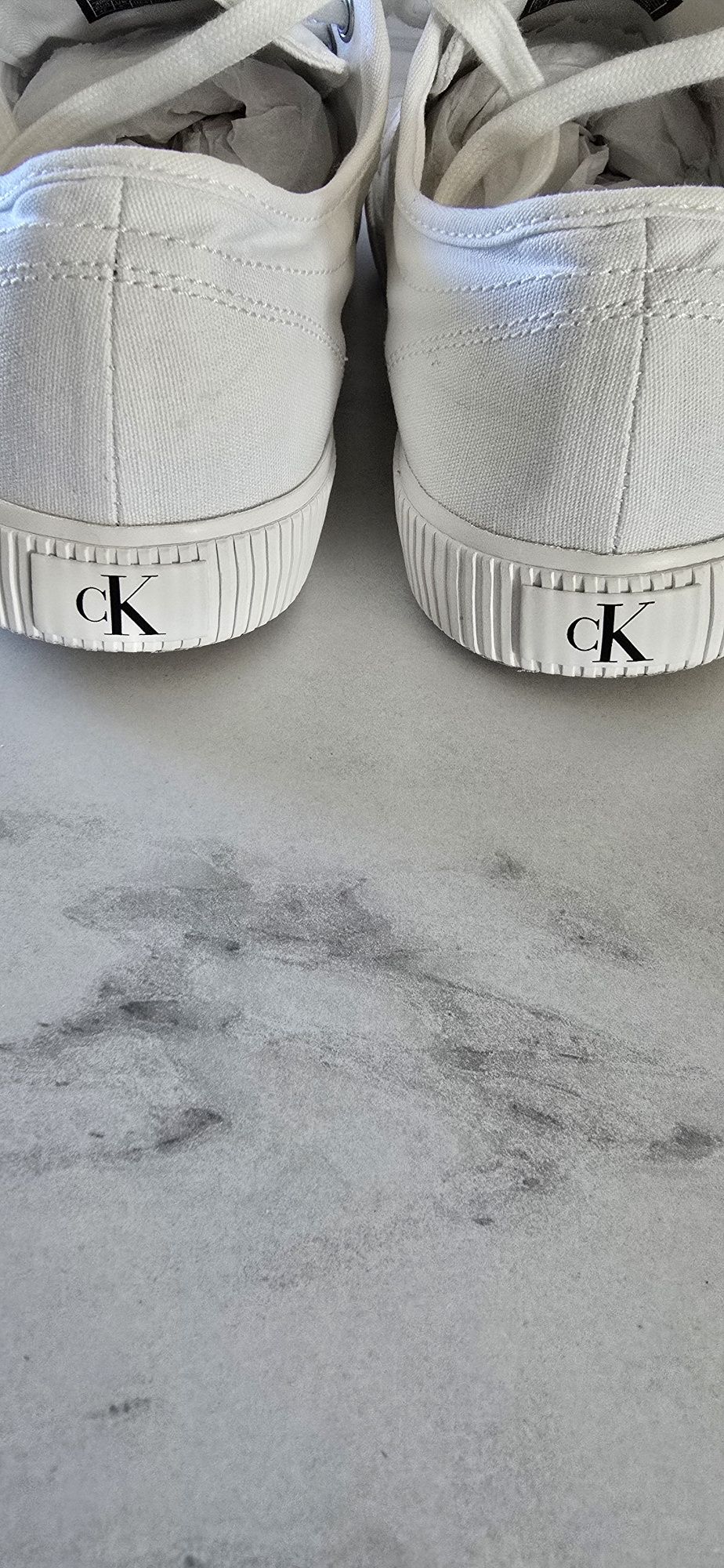 Tenisówki Calvin Klein 42