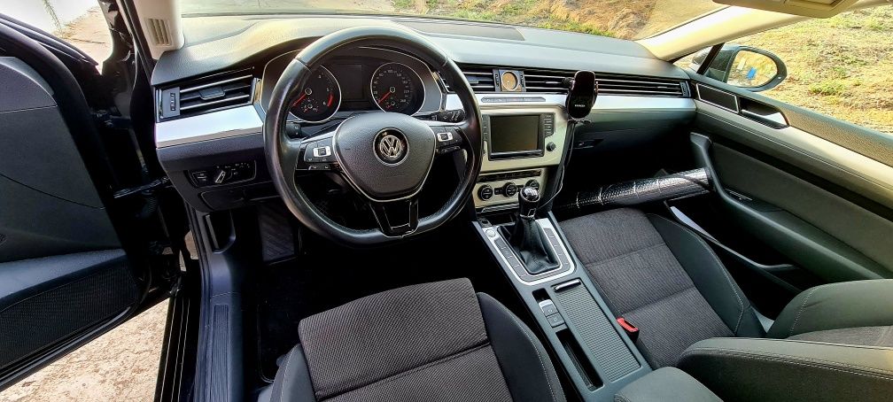 VW passat b8 2.0 150cv