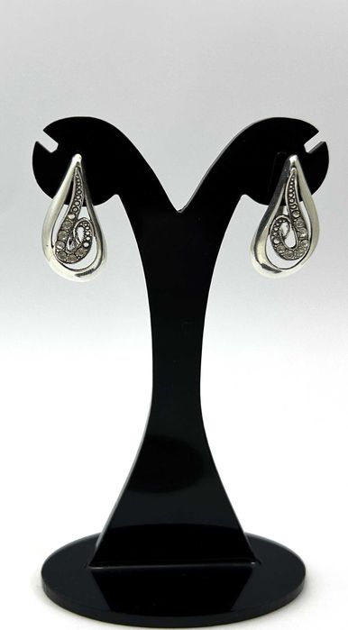 Śliczne srebrne kolczyki łezki Ag925