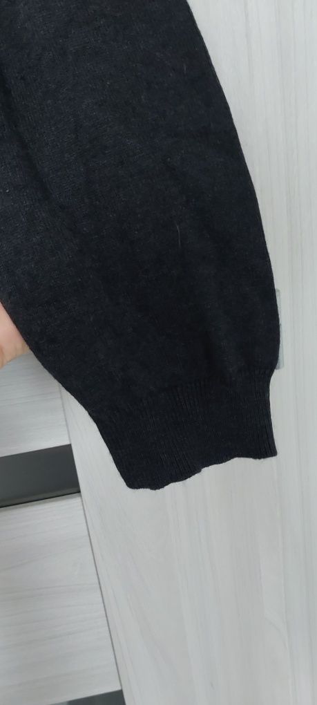 Sweter sweterek szary męski dekold w serek xxl finshley&harding