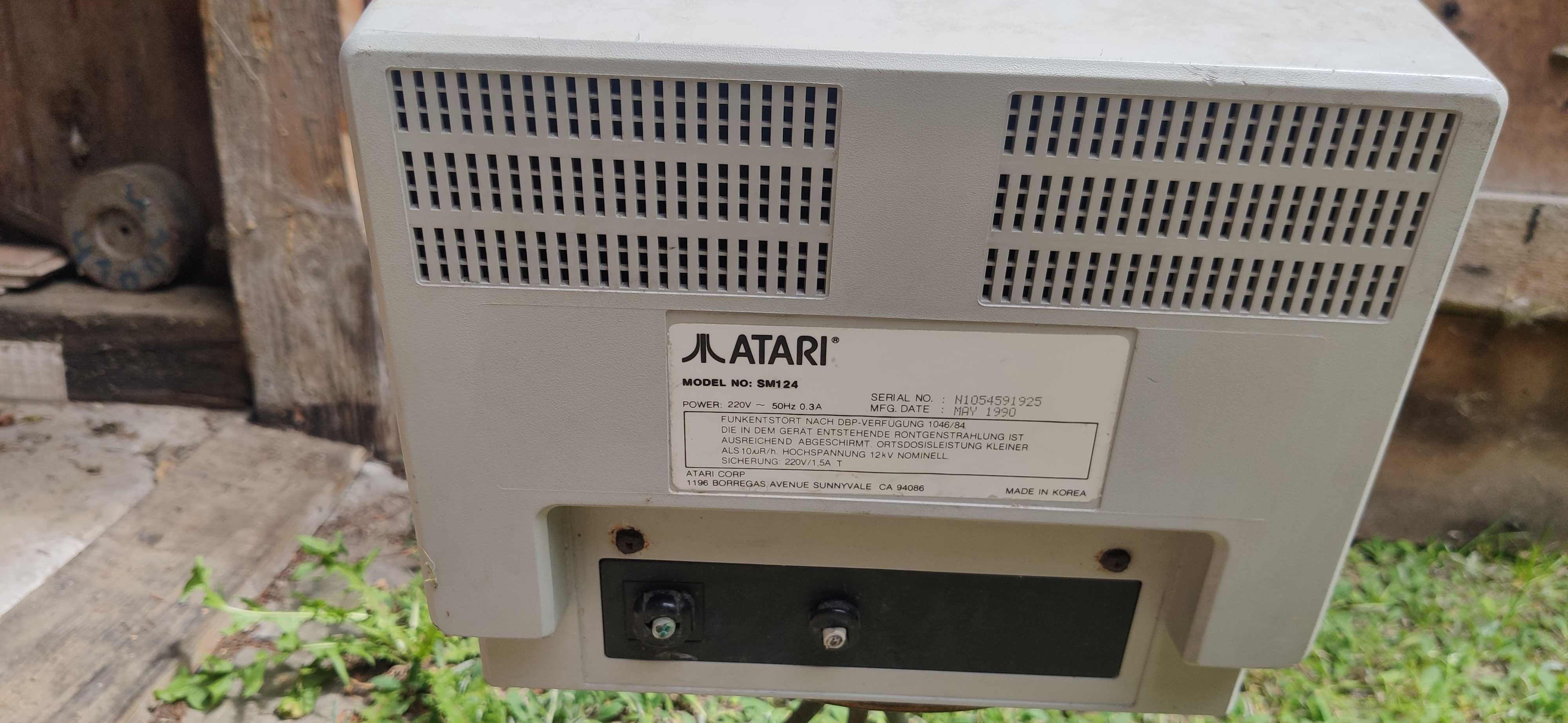 Monitor Atari SM124