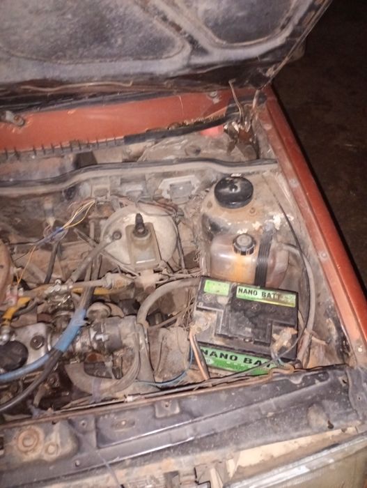 Продаю машину на запчасти но вона на ходу газ бензин