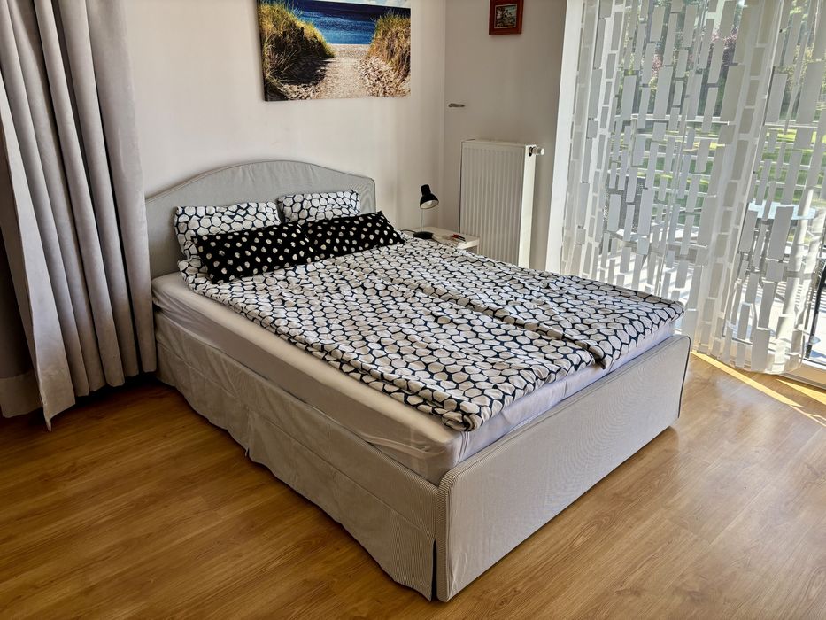Apartamenty: Niechorze (przy plaży,basen) i Pogorzelica(200m od morza)