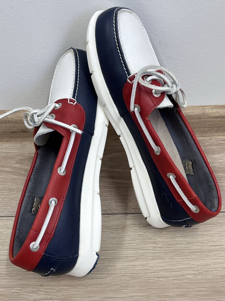 Birkenstock р.40 шкіра унісекс топсайдери кеди мокасини жіночі чоловіч