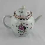 Bule Porcelana da China, decorado com flores, Qianlong, séc. XVIII