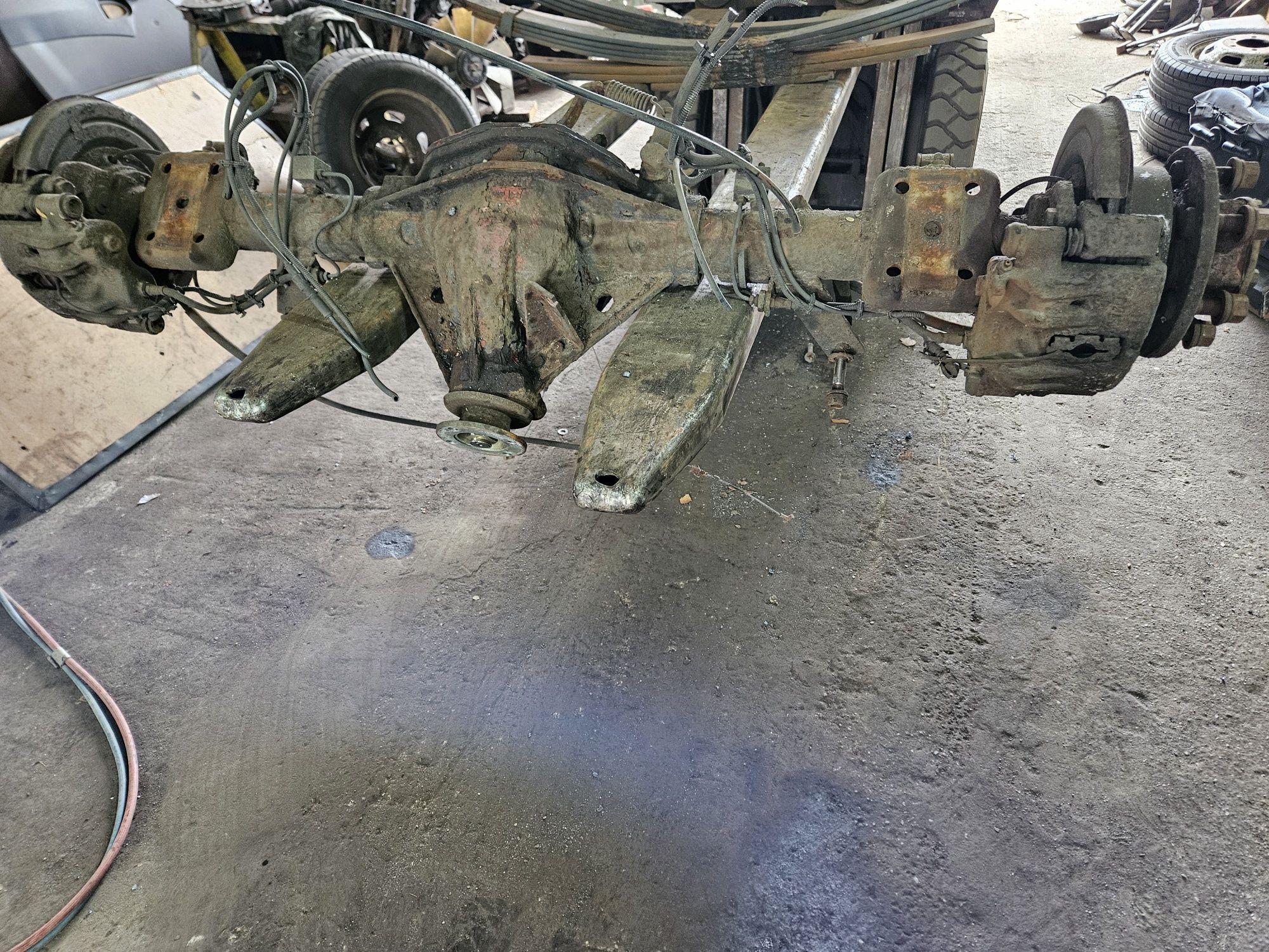 Tylny most bliźniak z blokadą Iveco Daily