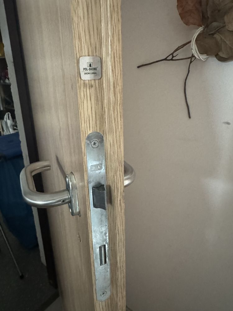 Drzwi 80 cm Pol-Skone 7 sztuk dąb z futryną metalową