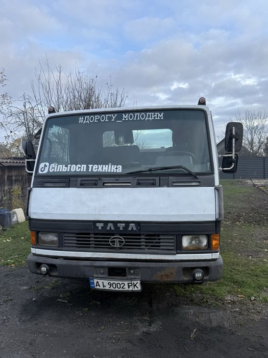 Продам евакуатор тата