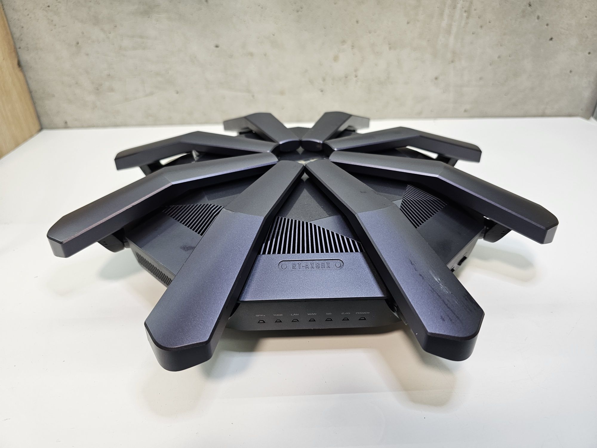Бездротовий маршрутизатор (роутер) ASUS RT-AX89X Wi-Fi 6, AX6000