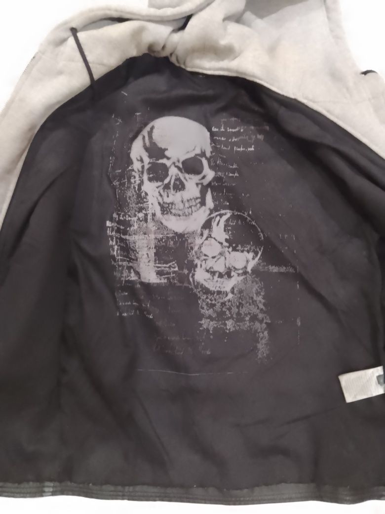 Кожаная куртка Aviatrix, River Island.
