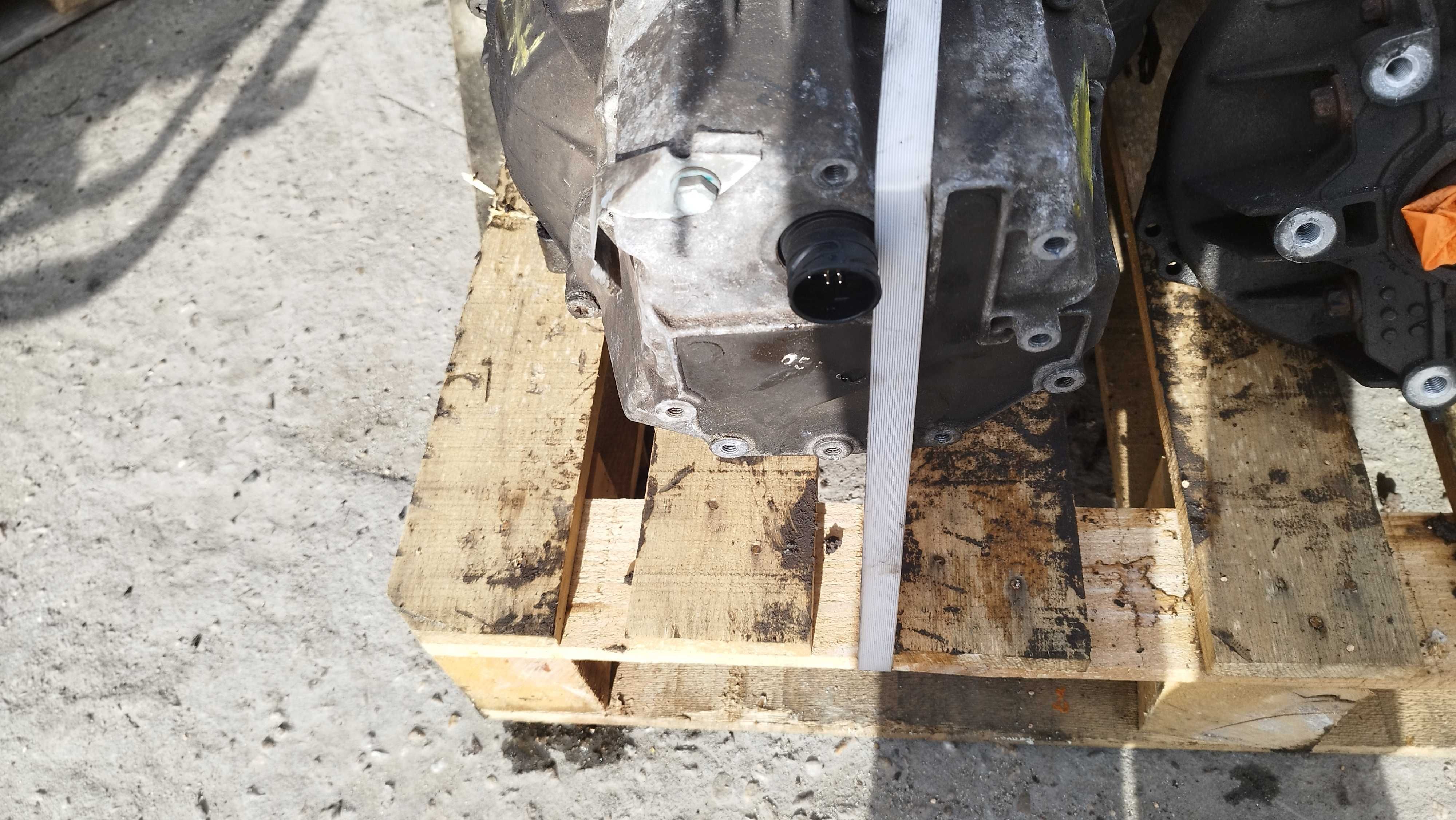skrzynia biegów multitronic 1.8t a4 b6 HBD