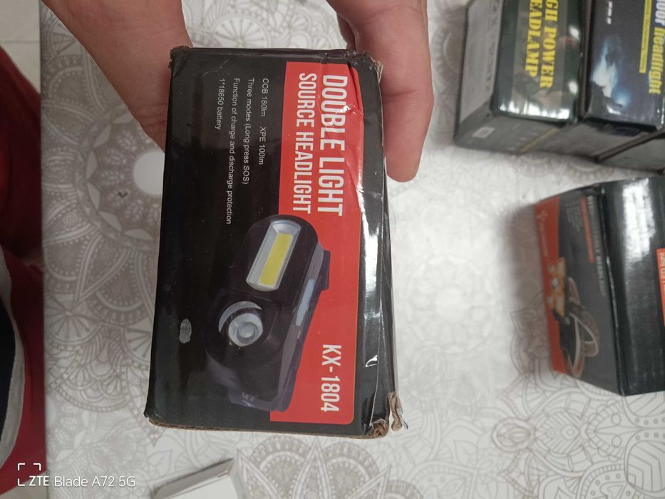 lanterna led de cabeça novas