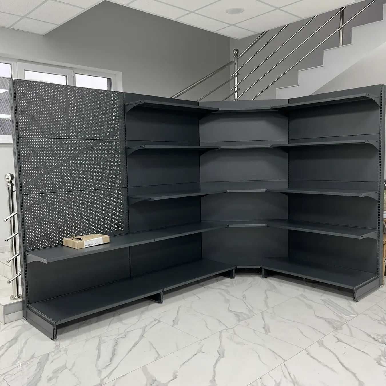 Стелажі, касові прилавки в магазин. Холодильні вітрини.