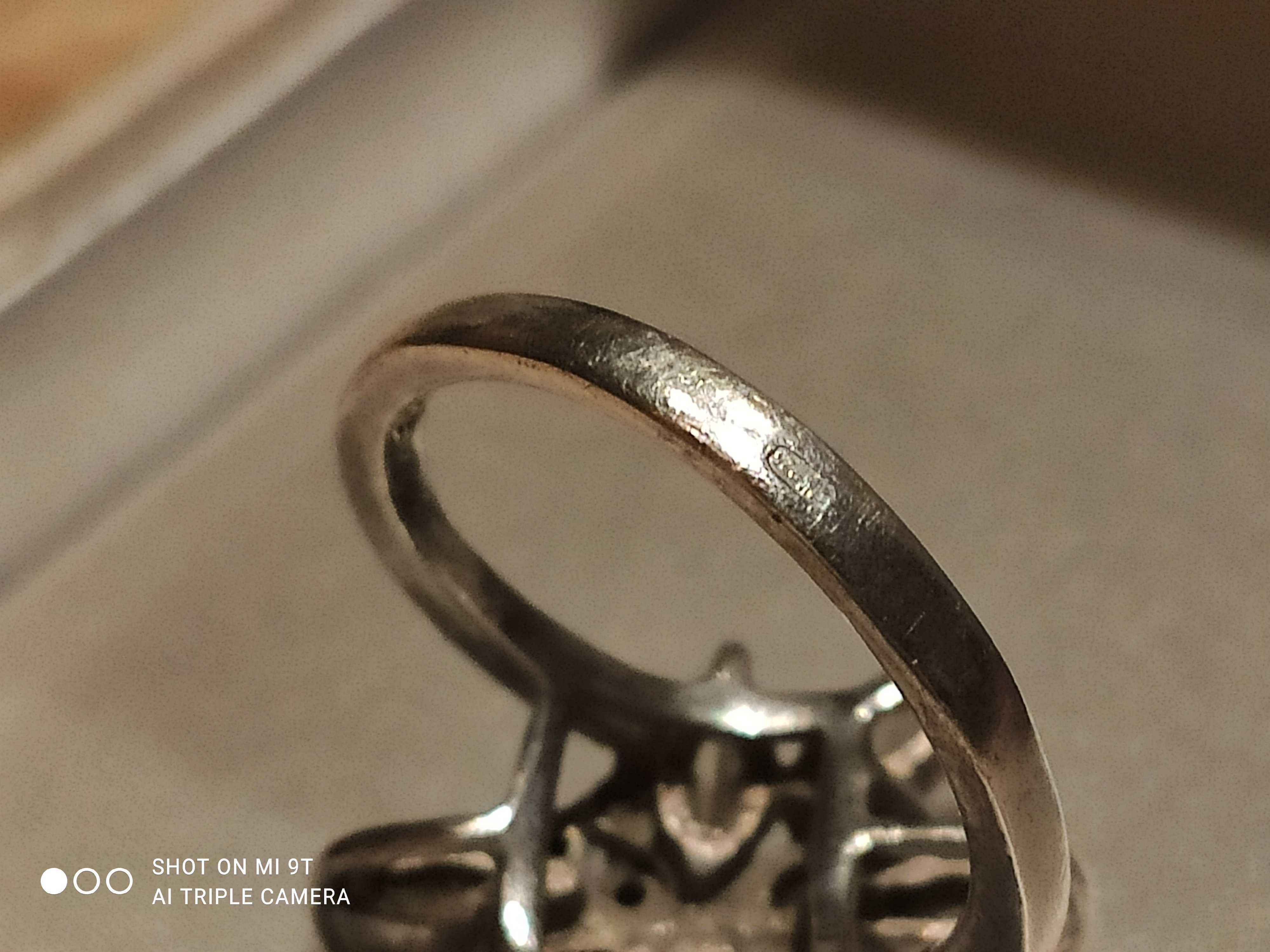 Pierścionek pierścionek ze srebra próby 925 Cyrkonia