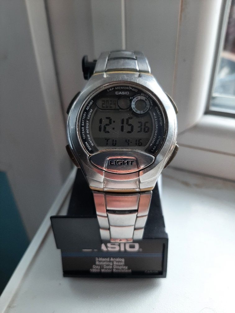 Часы наручные Casio W-752 Light.