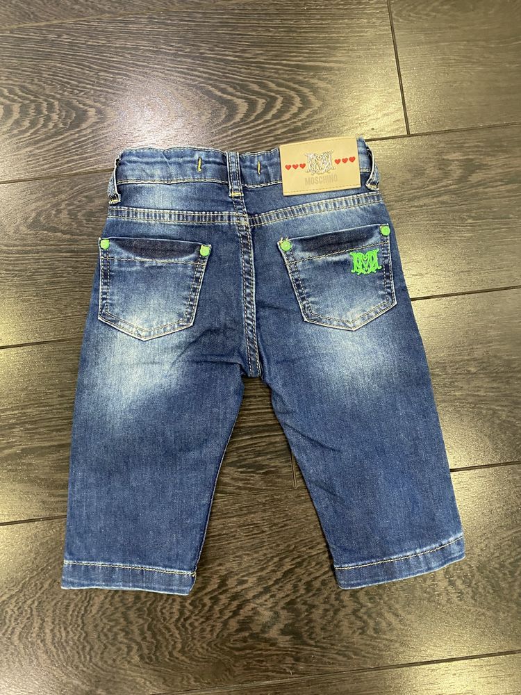 Продам джинсовые шорты, возраст 2-3 года