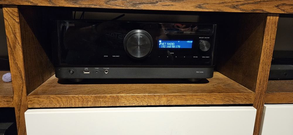 Amplituner kina domowego Yamaha MusicCast RX-V4A