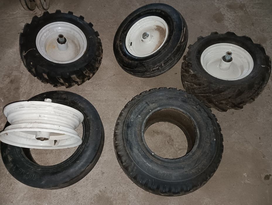 Koło podporowe do pługa 23x10.5x12