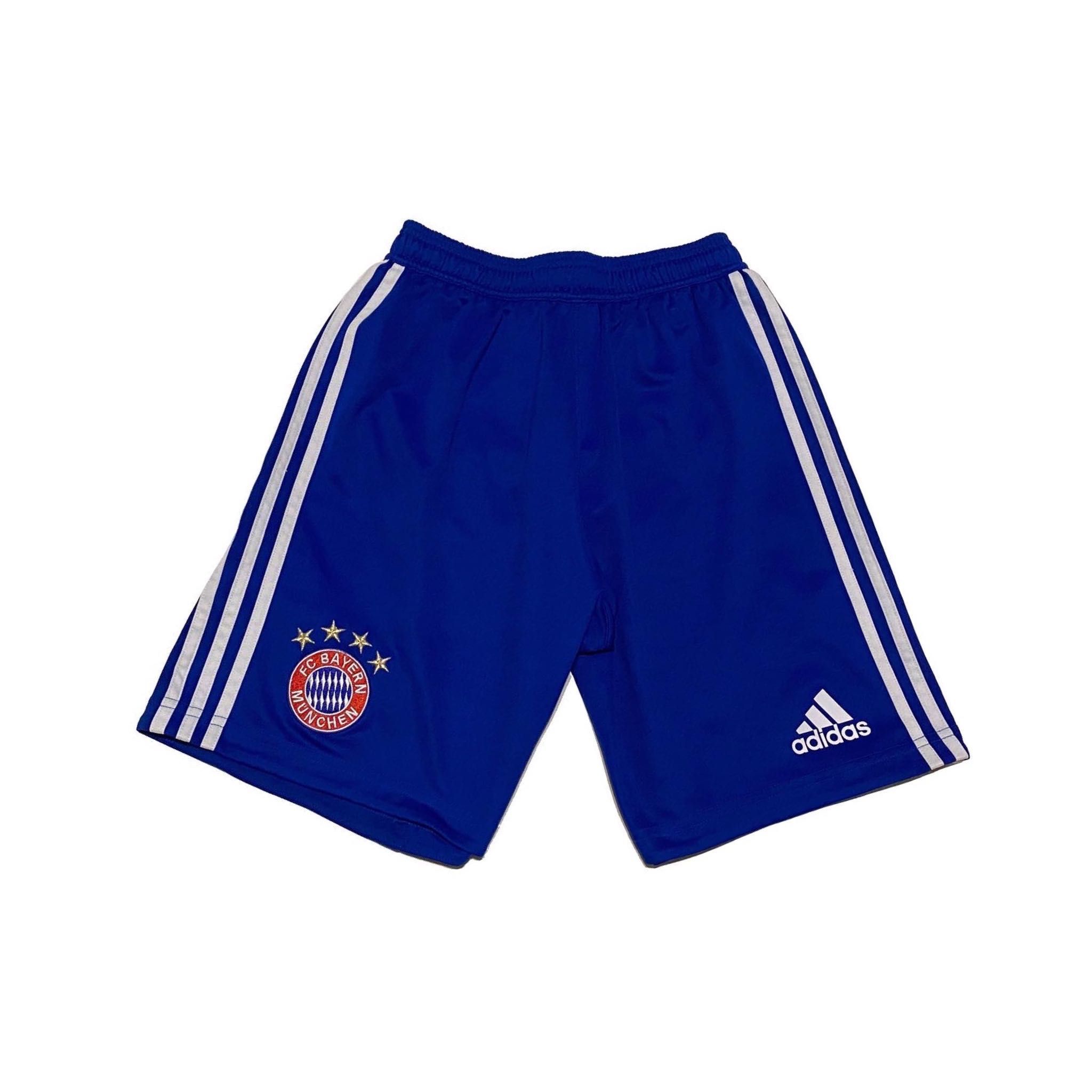 Футбольные шорты Adidas Bayern Munchen