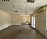 Оренда або Продам нежитлове приміщення вул. Криворожсталі б.12