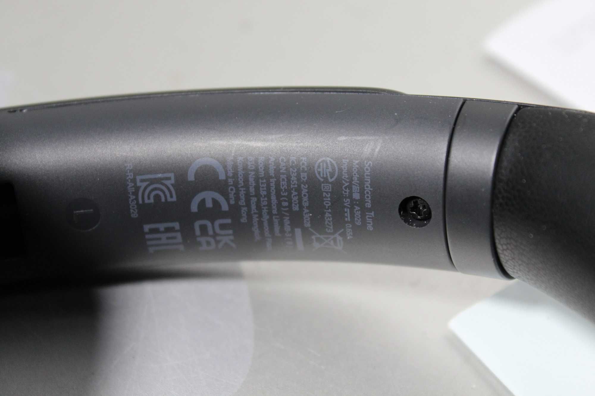 Навушники Anker SoundCore Tune A3029 з мікрофоном