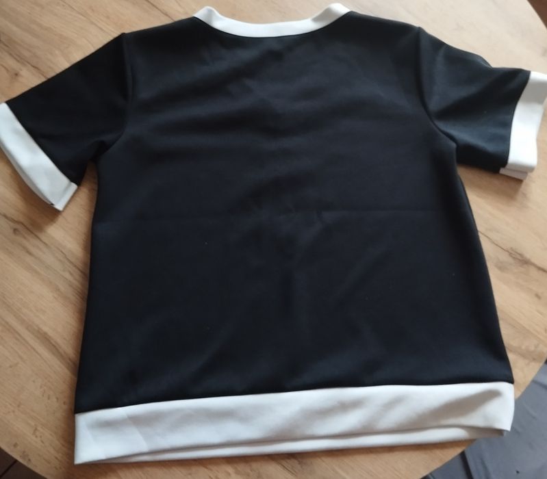 Czarno biała koszulka