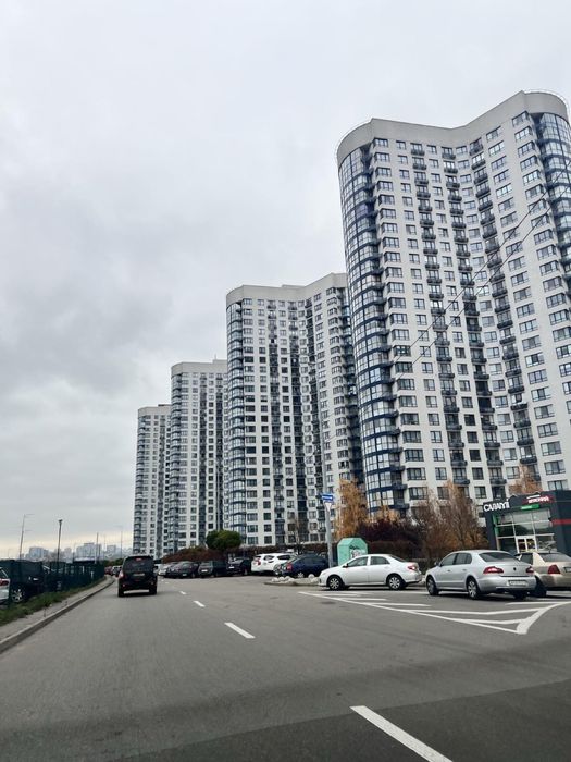 Квартира В ЖК Зарічний, Осокорки,поруч Севен,ЖК Славутич,метро