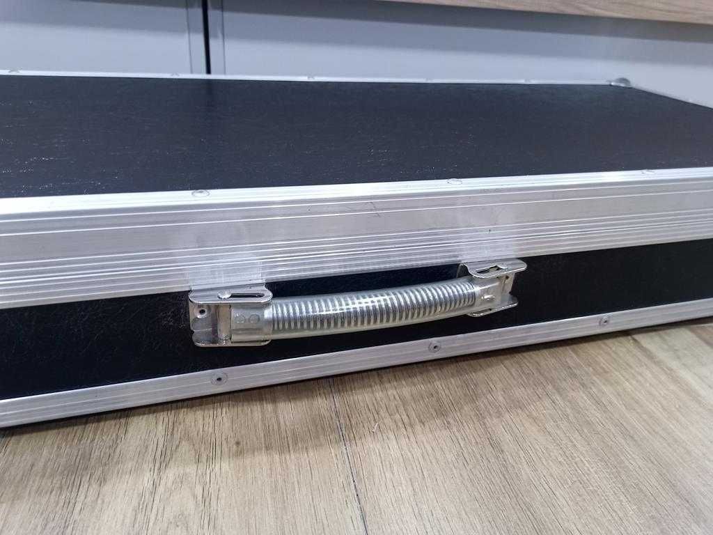 Solidny Case na gitarę basową elektryczną EagleCases