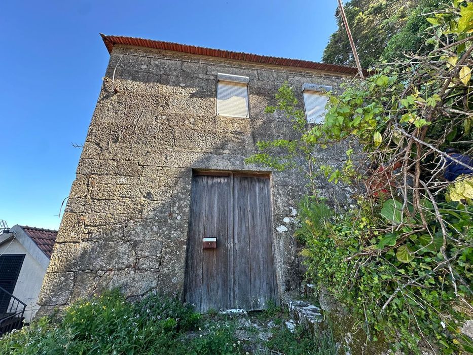 Moradia T3 + T1 Melgaço