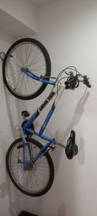 Bicicleta  aro26 em bom estado e revisada.