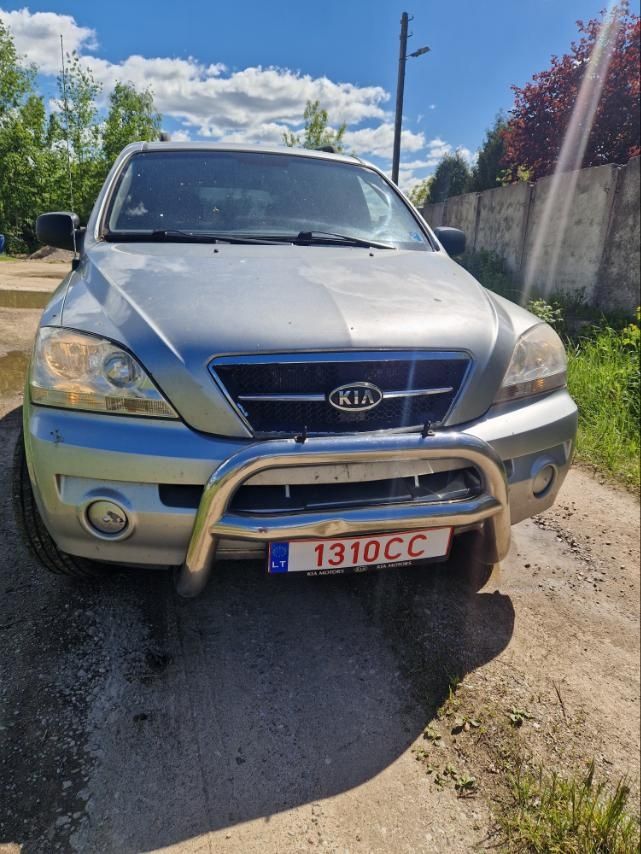 Как соренто Kia Sorento 2003