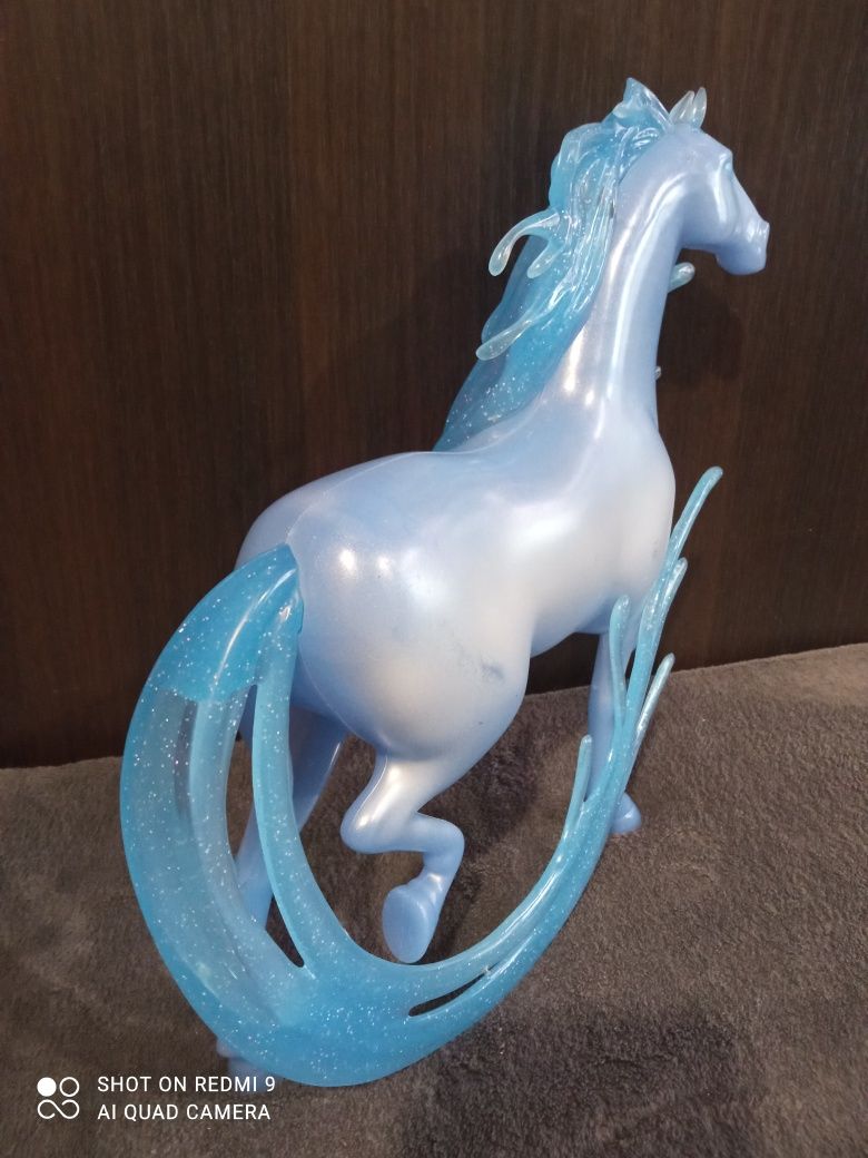 Лошадь для принцессы Эльзы,конь Нокк,дух воды, Hasbro