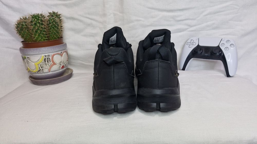 Трекінгові кросівки Adidas Terrex Ax4 Gore-Tex.Розмір 43