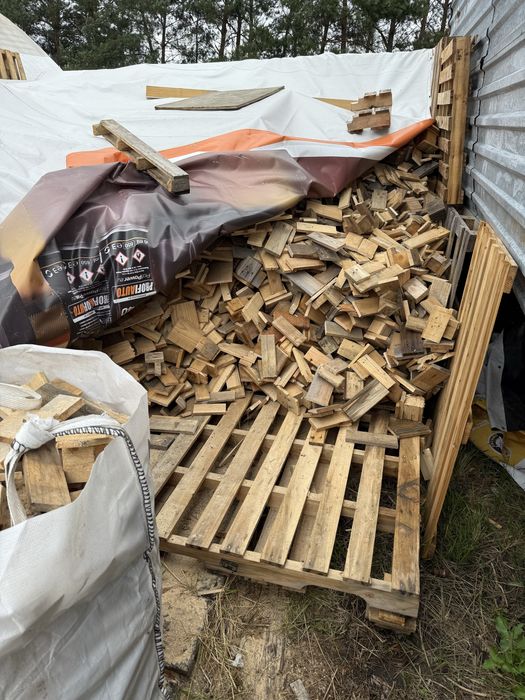 Drzewo Drewno rozpaalkowe mozliwy transport