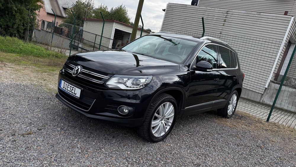 Volkswagen Tiguan 2.0TDI 140km SportLine GrzaneFotele Nawi PDC Gwaranc