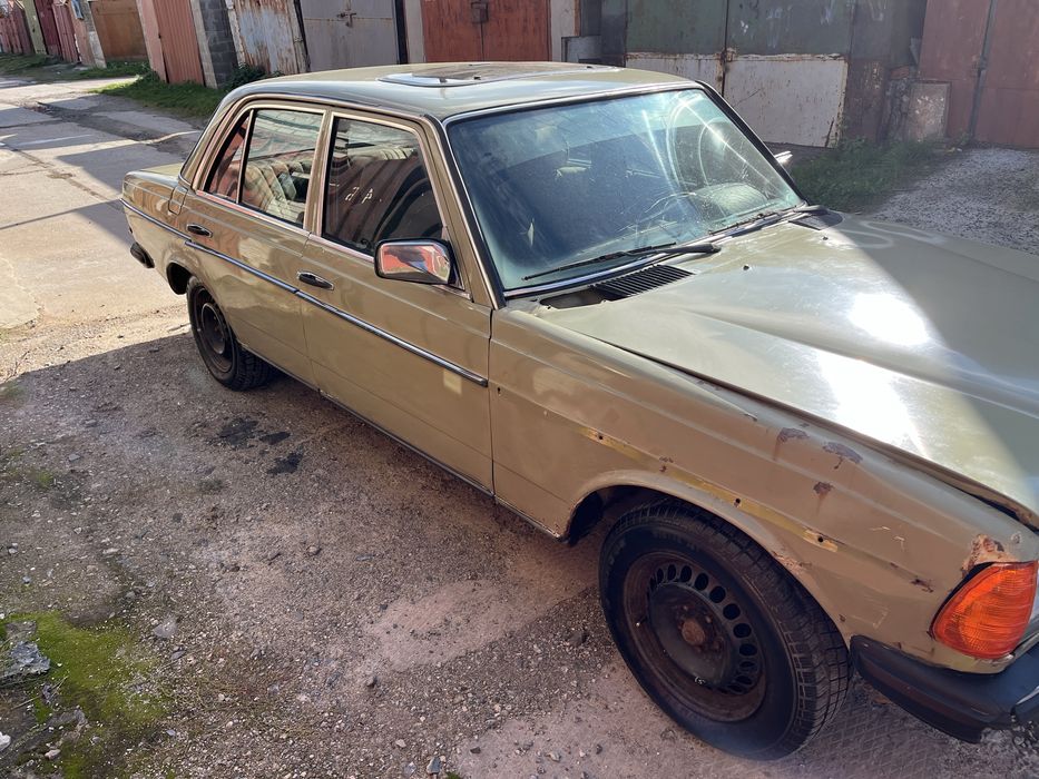 Mercedes w123 Мерседес