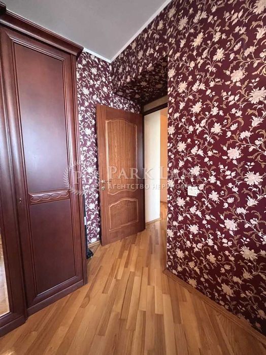 3К Старонаводницька, 8 Печерський р-н Центр