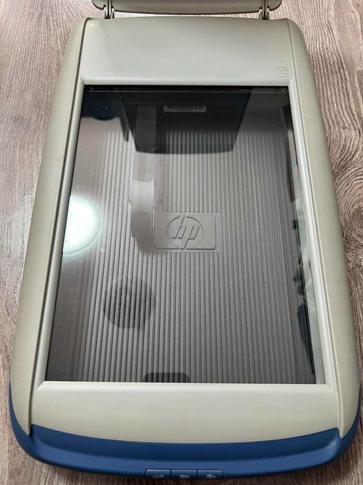 Сканер HP ScanJet 3500C Scanner series ( Без шнура адаптера питания )