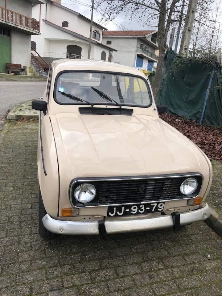 Renault 4L como nova