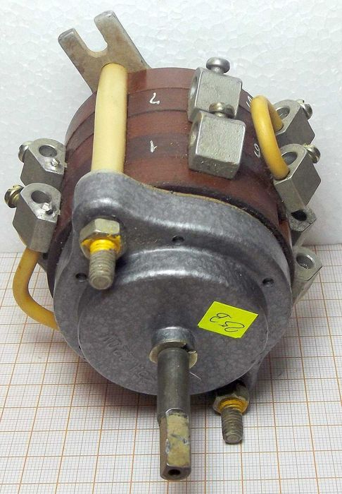 Przełącznik obrotowy 25A 220V 4-pozycje [K31]