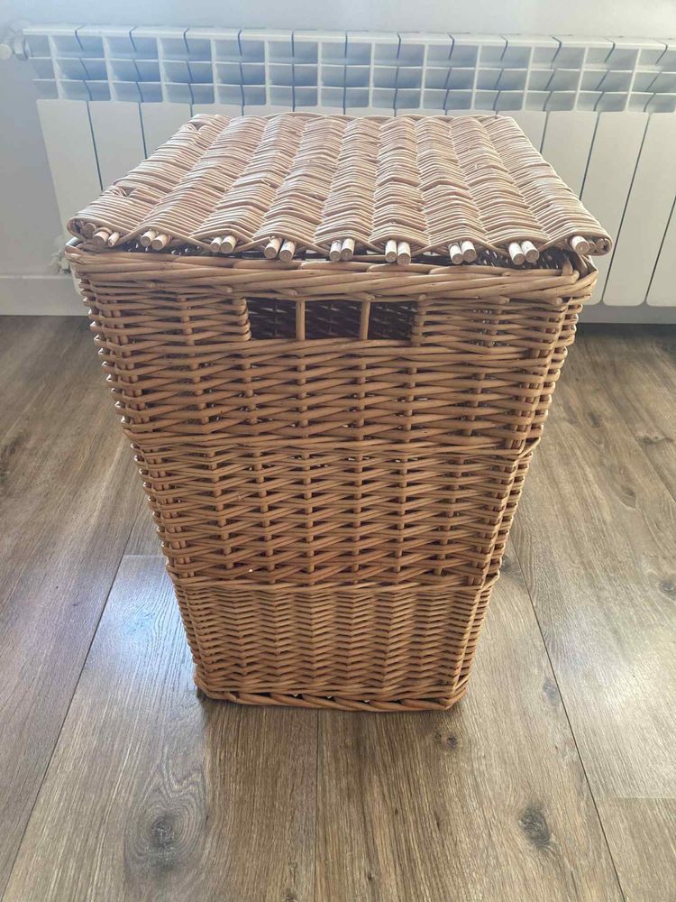 Wiklinowy Kosz – Legenda Domowego Stylu Vintage Retro