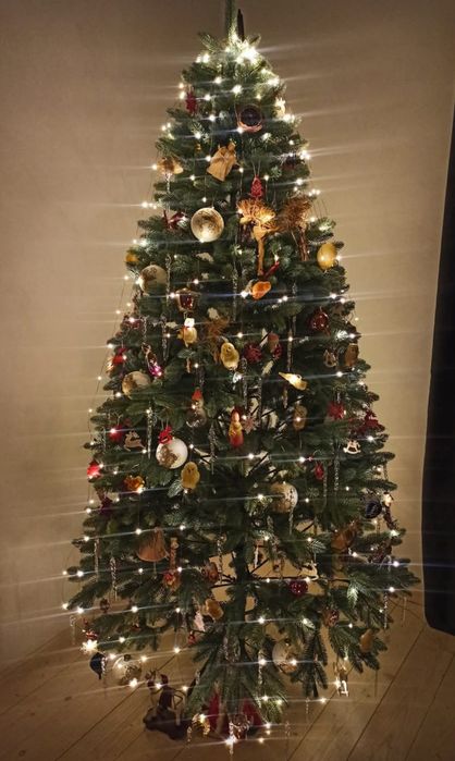 Ялинка   ёлка штучна лита швейцарська блакитна.