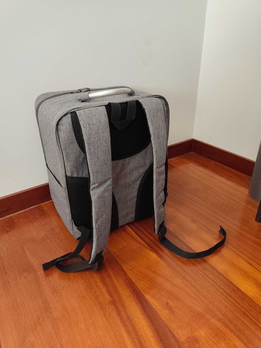 Mochila e caixa para drone DJI Phantom 4