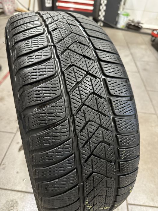 Opona Pirelli Sottozero 3 * RUNFLAT 225/50/17 98H